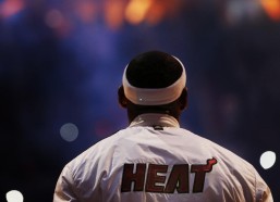 足彩网|福法纳去意已决？非也！法国球星多次拒绝加拉塔萨雷，土超梦碎引深思