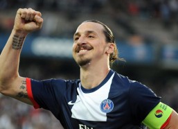 中国体彩：33岁阿根廷老将两送手术刀助攻 里昂客场逆转摩纳哥夺四连胜 法甲第五逼近欧冠区